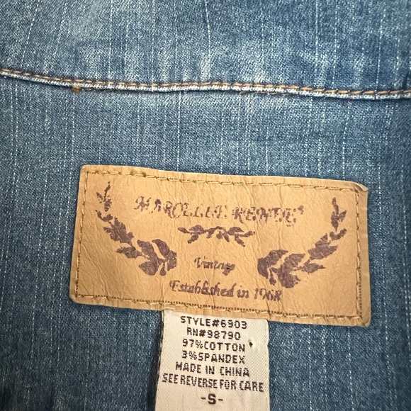 Marcelle Renée Vintage Denim Jacket Small Light Wash Stretch Button Front - Picture 2 of 2